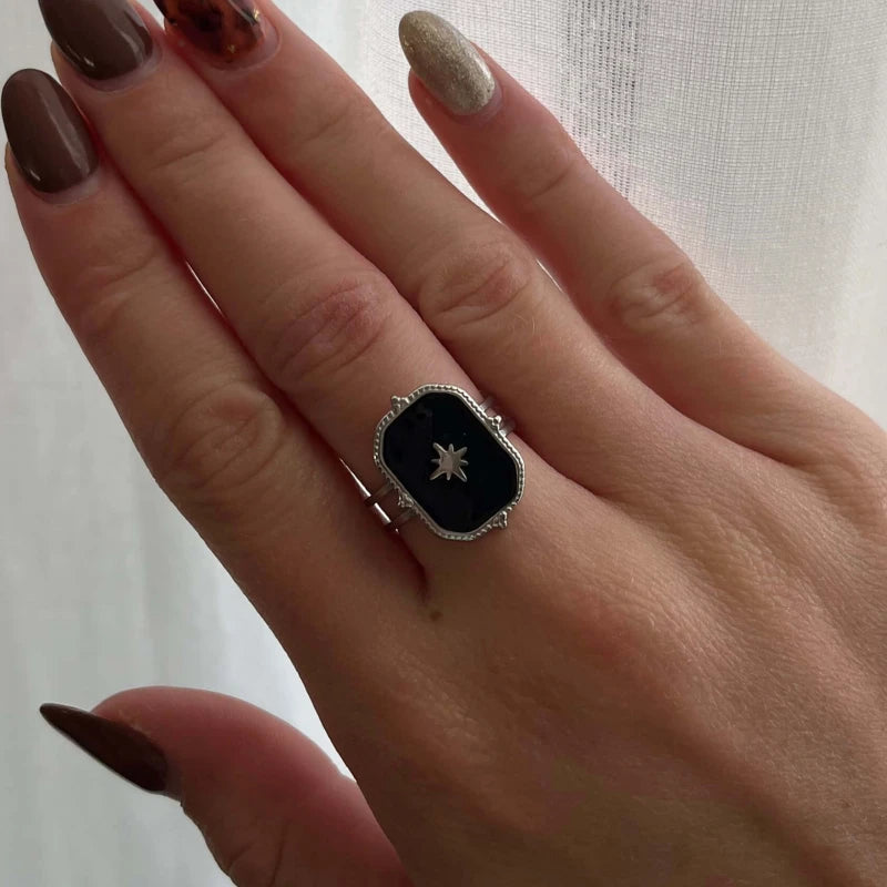 “Alexia” ring