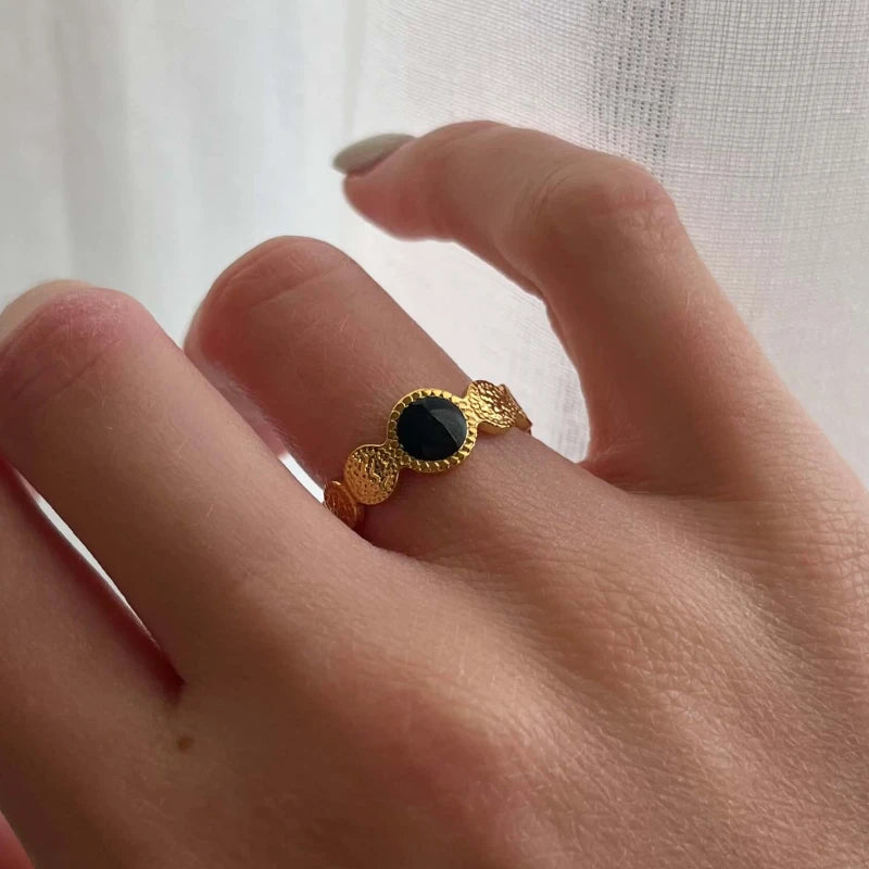 “Alexia” ring