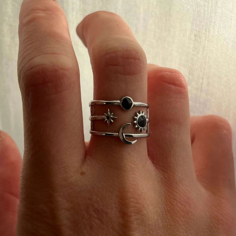 “Alexia” ring