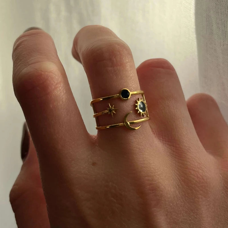 “Alexia” ring
