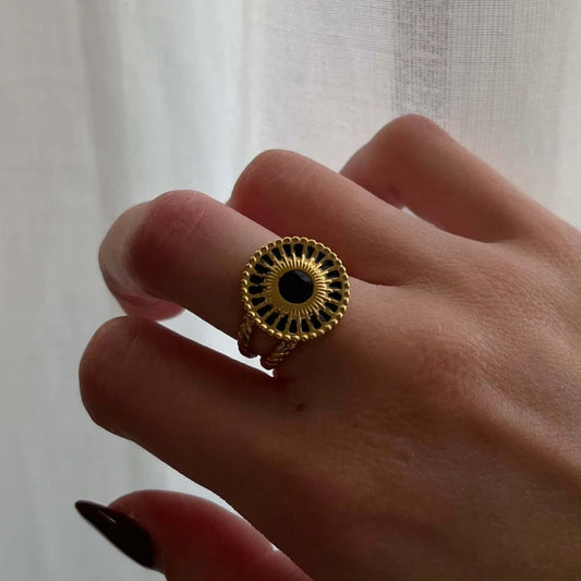 “Alexia” ring